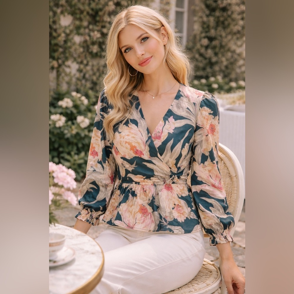 Christy Lynn Floral Wrap Blouse Silk Blend Peplum Top Size XS
